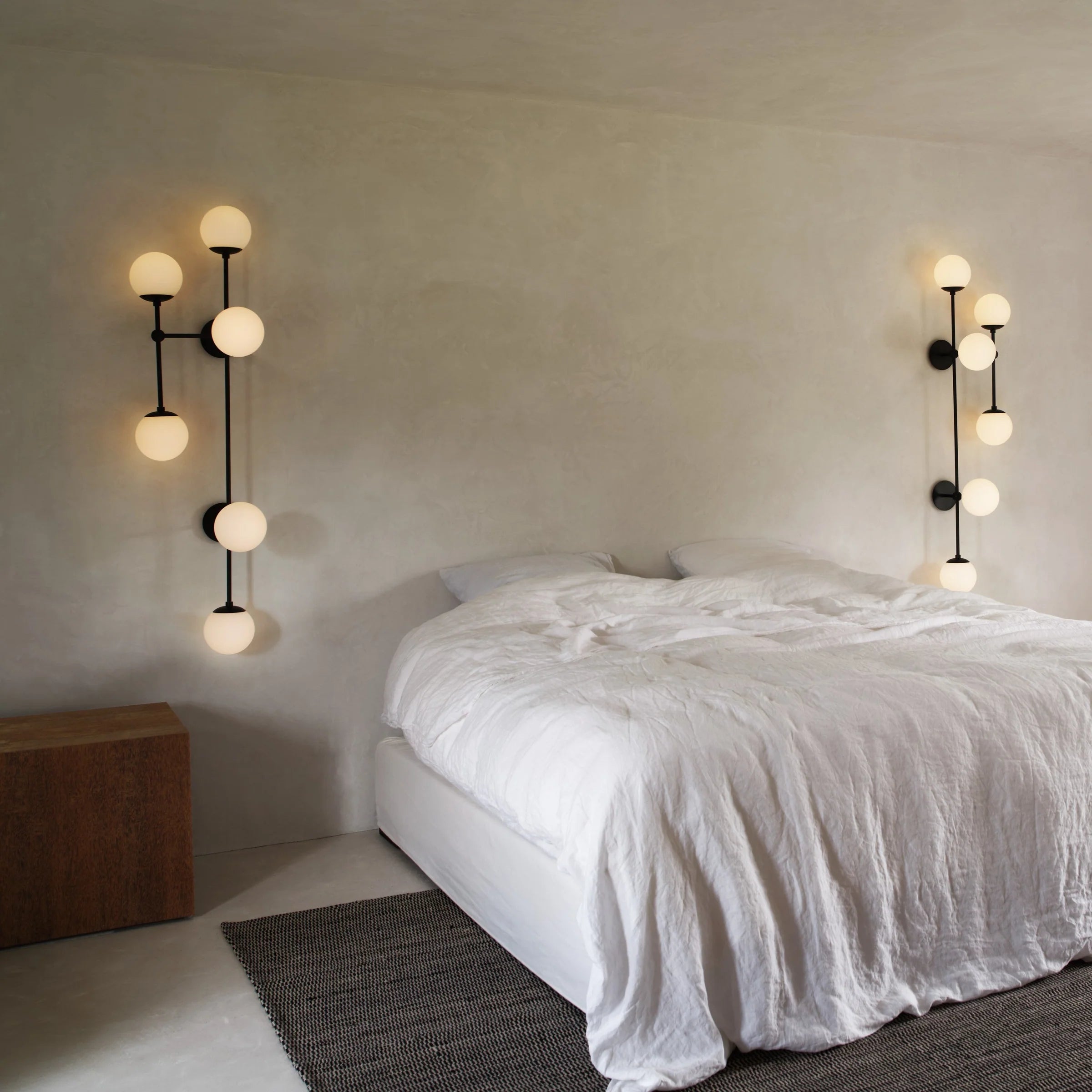 Schwung Armstrong Globe Wall Light 6 Lights